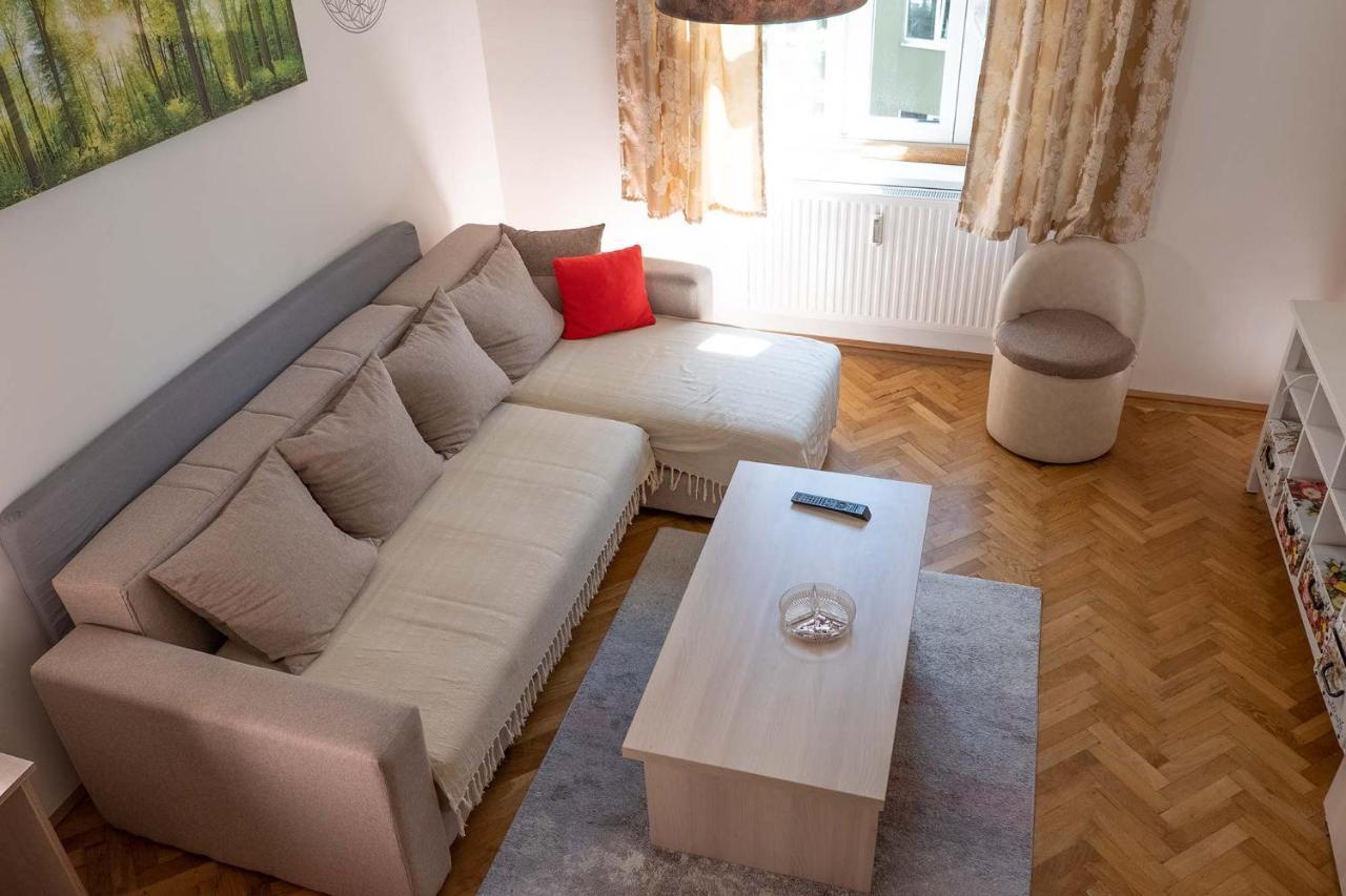 2 Rooms & Balcony - Top Location! Відень Екстер'єр фото