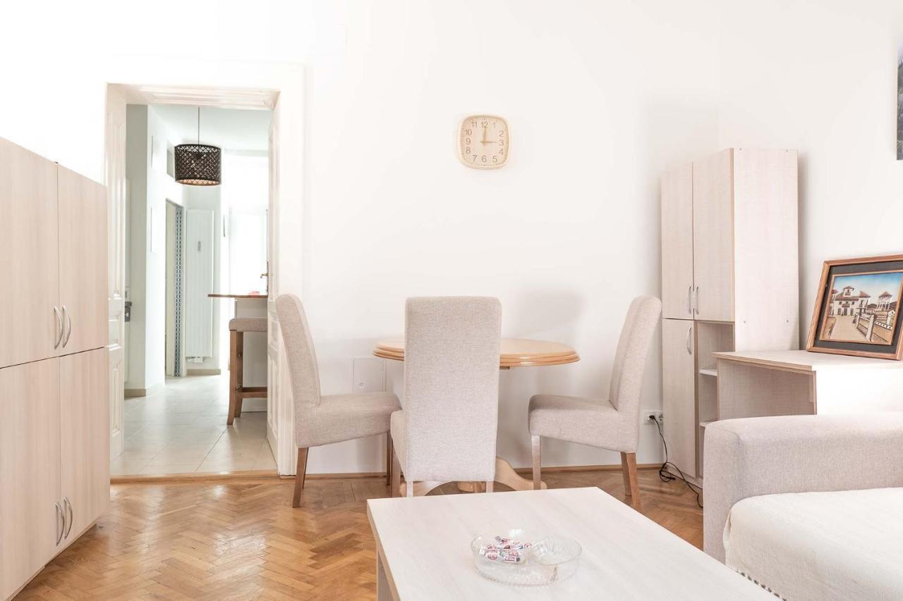 2 Rooms & Balcony - Top Location! Відень Екстер'єр фото
